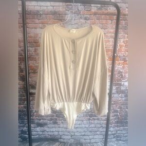 Peach Love body suit NWT